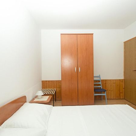 Apartments Dora Hvar Town Exterior photo